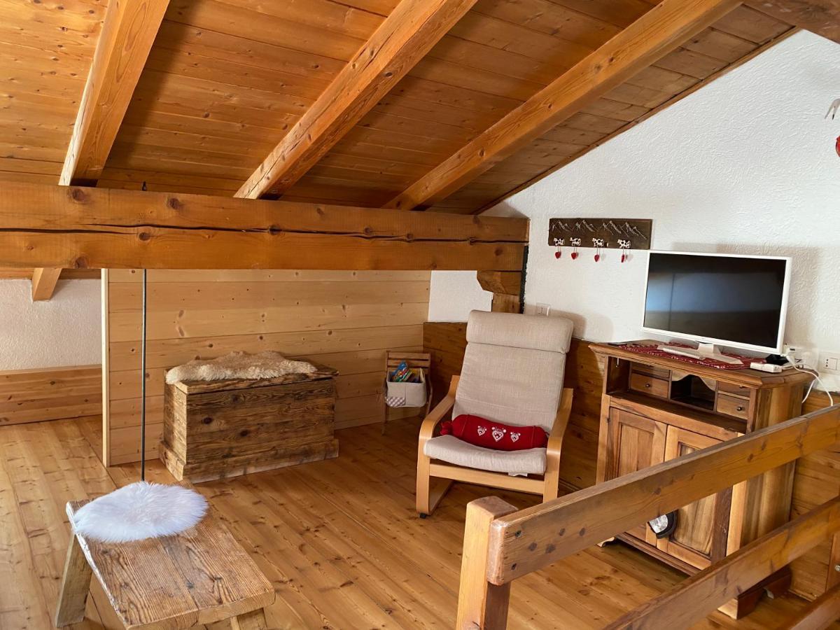 Coeur De Montagne Appartement Gignod Buitenkant foto