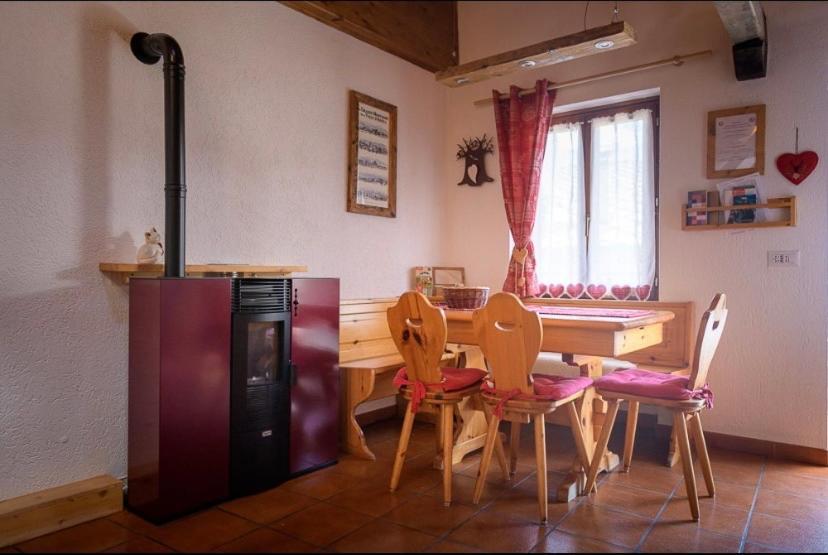 Coeur De Montagne Appartement Gignod Buitenkant foto