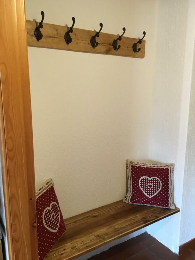 Coeur De Montagne Appartement Gignod Buitenkant foto