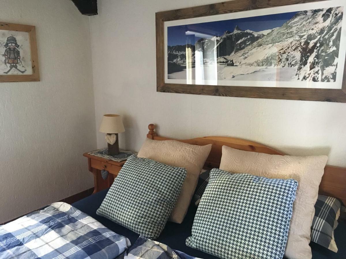 Coeur De Montagne Appartement Gignod Buitenkant foto